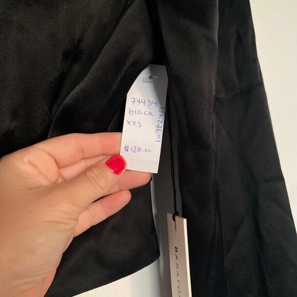Babaton Blouse Womens XXS Capsule Wardrobe Career Timeless Dainty Feminine Date - Picture 8 of 9